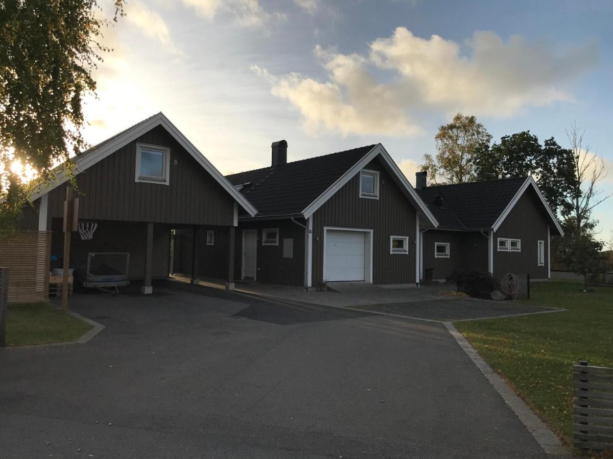 Fin Laegenhet I Falkenberg, Troeingeberg 5Min Fran E6 Exterior foto
